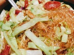 椰菜腊肉粉丝煲-香港百合居(LCM置汇旭辉广场店)