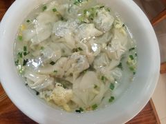 -上海特色小笼店(铁岭路90弄小区店)