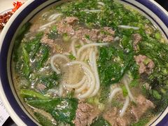 -云阿蛮云南生烫牛肉米线(奉贤路店)