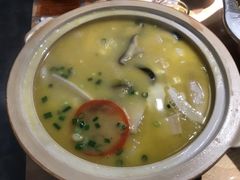 -兔行天下-鸿鹤鲜锅兔(中海国际店)