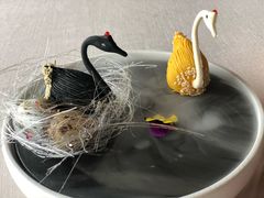 鸳鸯天鹅酥-三利音·东方司宴(外滩店)