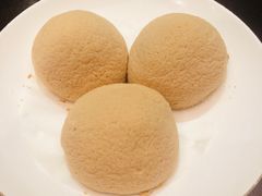 酥皮牛奶包-金玉满堂潮州酒楼(无限极荟购物广场店)