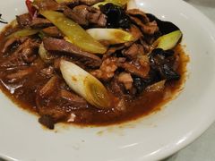 -鑫巴蜀小镇 · 水煮鱼专研店(玉桥店)
