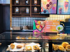 面包甜点陈列柜-星巴克臻选(嘉定疁城国际店)