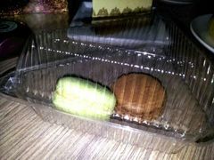 巧克力+抹茶马卡龙-可稵咖啡面包蛋糕(休斯顿店)