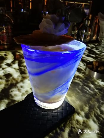 国王与王子 比较清爽，都很好喝哦！据说周六日都会爆满呢