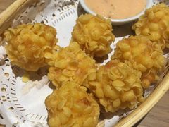 -必胜客(新中纬店)