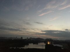 -深圳隐秀山居酒店