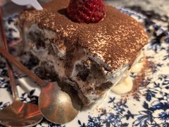 -芭莉与彩虹西餐厅(成都合生汇店)