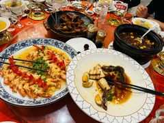 -荣誉海鲜酒楼(海湾店)