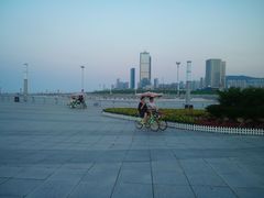 -东港音乐喷泉广场