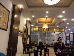 -粤香村(清真川菜店)