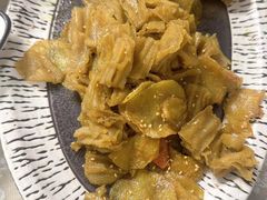 -天天向上素食餐厅(五台山店)