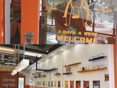 -Road Coffee Shop公路咖啡(嵊州吾悦广场店)