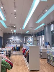 -丽婴房(七莘路店)