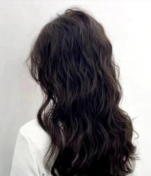 -苏豪美发S A L O N烫发染发