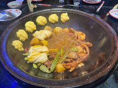 -鱼窝棚柴火铁锅炖(富山屯店)