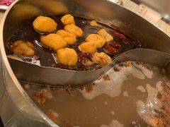 鸳鸯锅-四季火锅酒家(新濠影汇店)