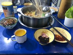 -马路边边·成都串串(翠柏路店)