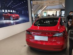 -TESLA 特斯拉(上海太古汇体验店)