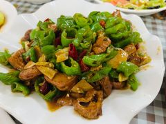 尖椒肥肠-瑜瑜饭馆