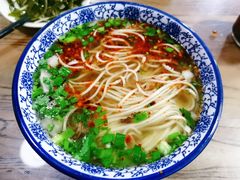 -陇上全荟兰州传统牛肉面(延吉路店)