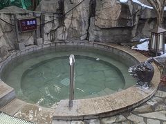 -汤山一号温泉度假区