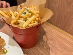 -玛格萝妮比萨屋(四平店)