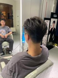 -PE SALON