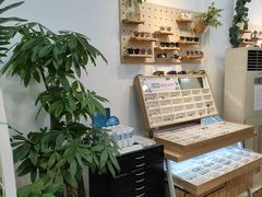 -名镜廊(宝源路店)
