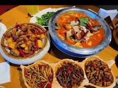 -隔壁老王·家常云南菜(花巷店)