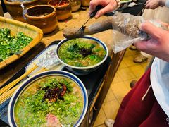 -云阿蛮云南生烫牛肉米线(奉贤路店)