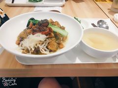 -轻蔬不用等·素食(江苏路店)