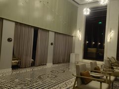 -浅深(世茂滨江精品店)