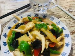 小炒鸟贝肉-十面欢腾·海鲜面·台式Bistro(长乐路店)