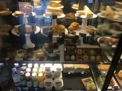 零售区-星巴克(长沙麓南广场店)