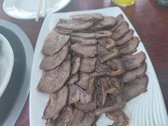 酱牛腱子-北京清真房记小吃店