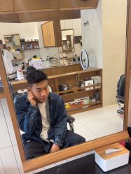 -MARTIN'S BARBER SHOP男士理发馆