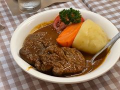 牛舌-船屋葡国餐厅