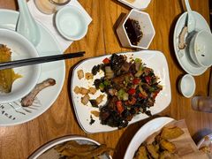 -头上红煨盐鸡·非遗院子餐厅
