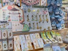 -猫的天空之城概念书店(杭州南宋御街店)