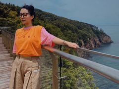 -悬崖咖啡厅