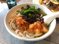 油鸡枞米线-半山腰·云南菜(侨福芳草地店)