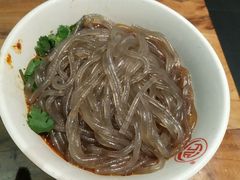 -万记麻辣烫国展总店