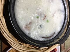 皮蛋瘦肉粥-蟹蟹潮汕砂锅粥(食八方美食城店)