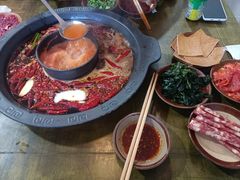 -黄潇洒老火锅(九眼桥宏济巷店)