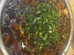 -鸿顺老铁锅美蛙鱼府(解放碑店)