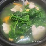 人好多，不过上菜超快的，不得不说专业。猪腰汤必点