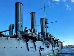 -阿芙乐尔号巡洋舰