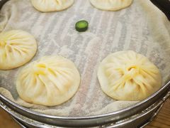 传统灌汤猪肉虾仁小小笼包-地安门包子铺(地安门店)